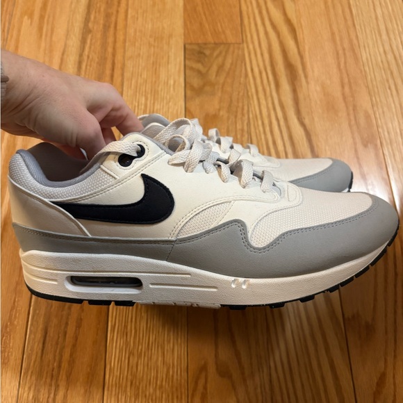 Nike Men's White and Gray Air Max Sneakers - Picture 2 of 9